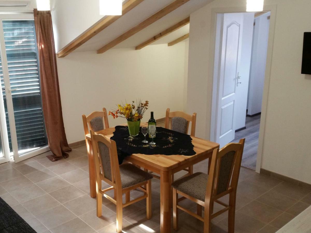 Apartmani Marijana Šibenik Esterno foto